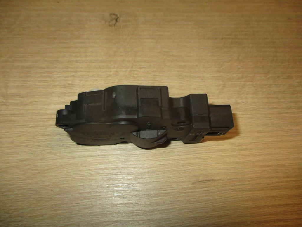 Моторчик заслонки печки, 1500 рублей, Пермь