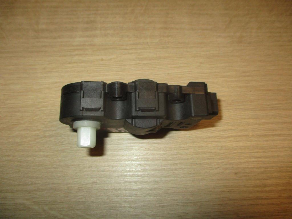 Моторчик заслонки печки, 1500 рублей, Пермь