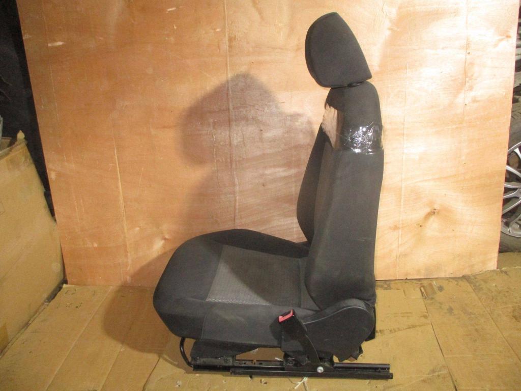 Сиденье переднее правое, 6000 рублей, Пермь