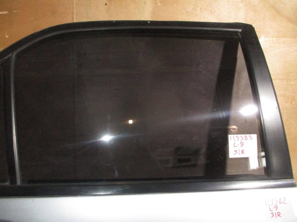 Стекло двери задней правой, 1000 рублей, Пермь