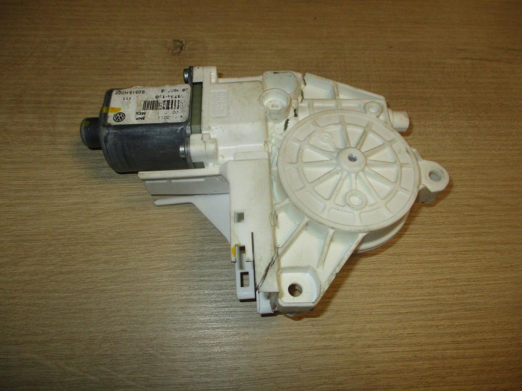 Моторчик стеклоподъемника, 2000 рублей, Пермь