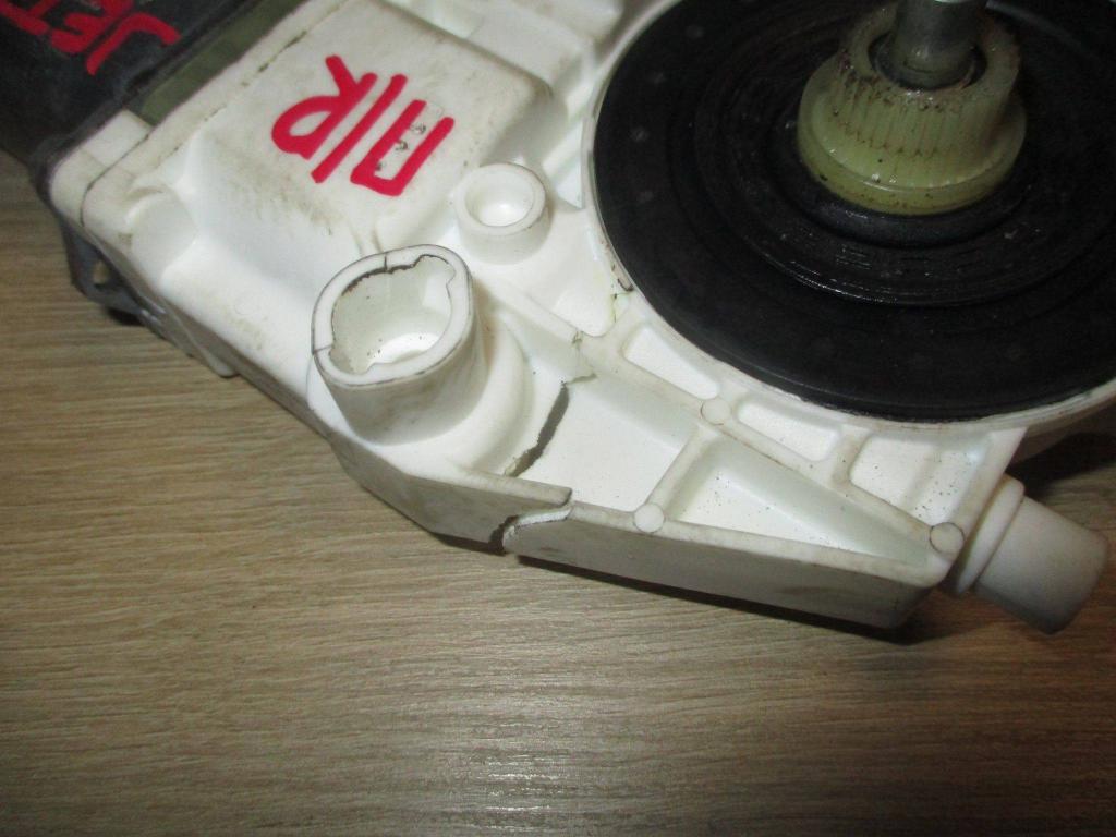 Моторчик стеклоподъемника, 2000 рублей, Пермь