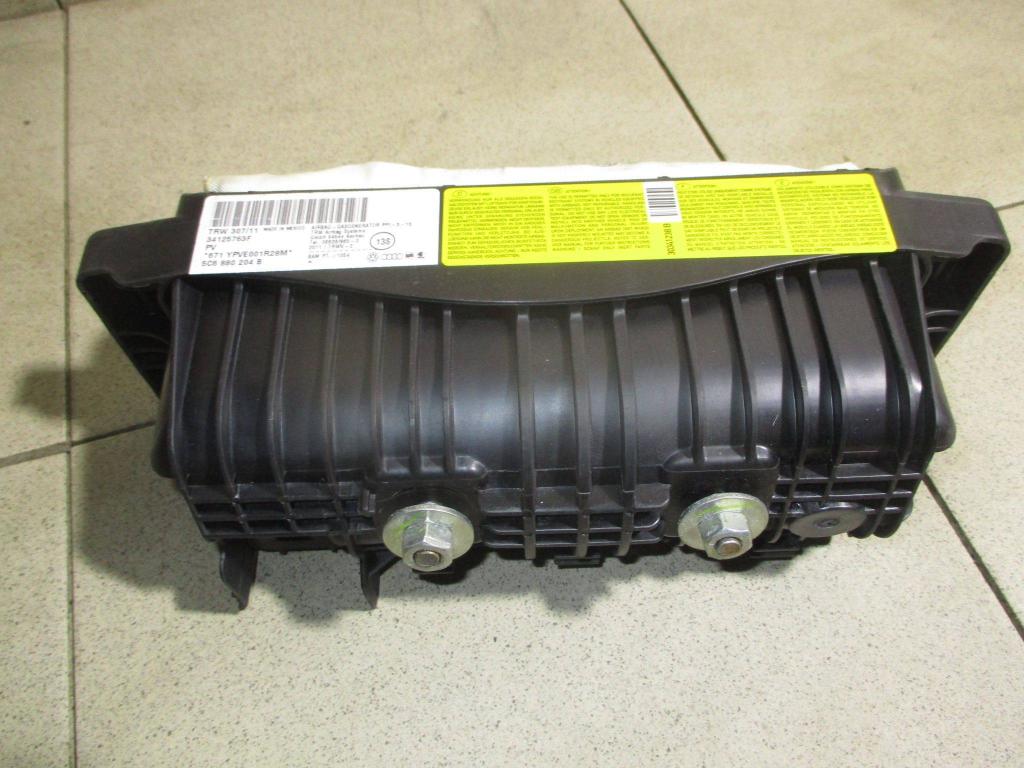 Подушка безопасности пассажира, 9000 рублей, Пермь