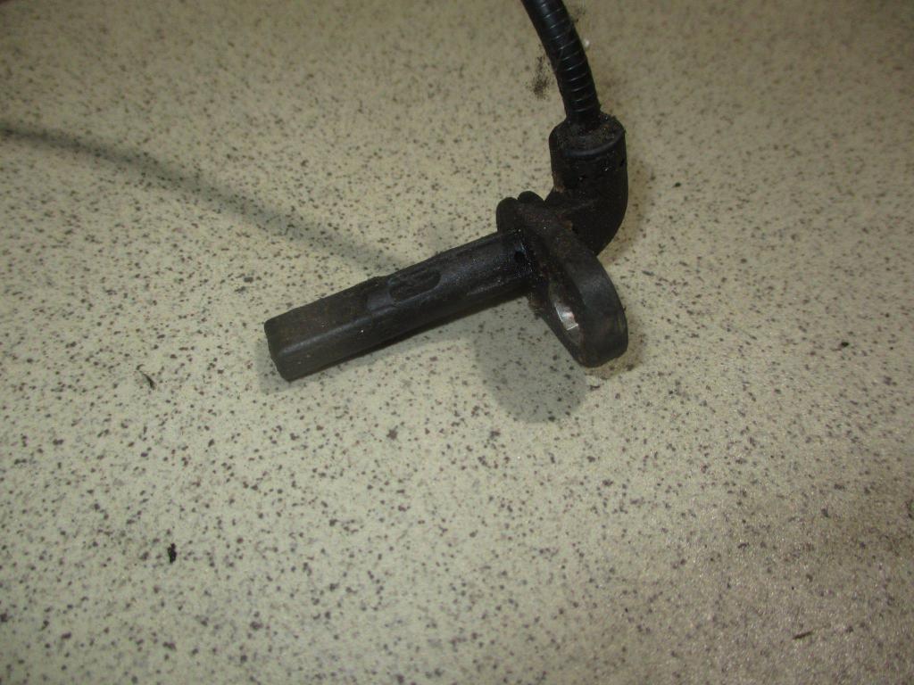 Датчик ABS передний, 1000 рублей, Пермь