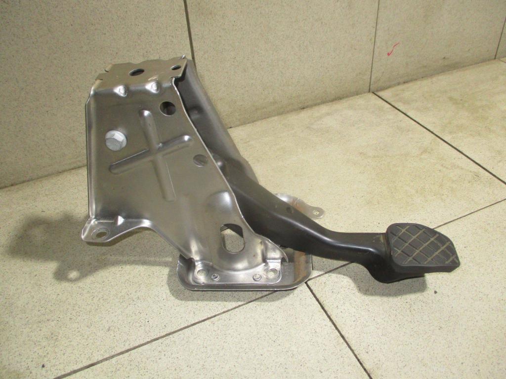 Педаль тормоза, 500 рублей, Пермь