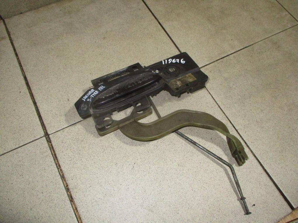 Ручка двери передней наружная левая, 500 рублей, Пермь