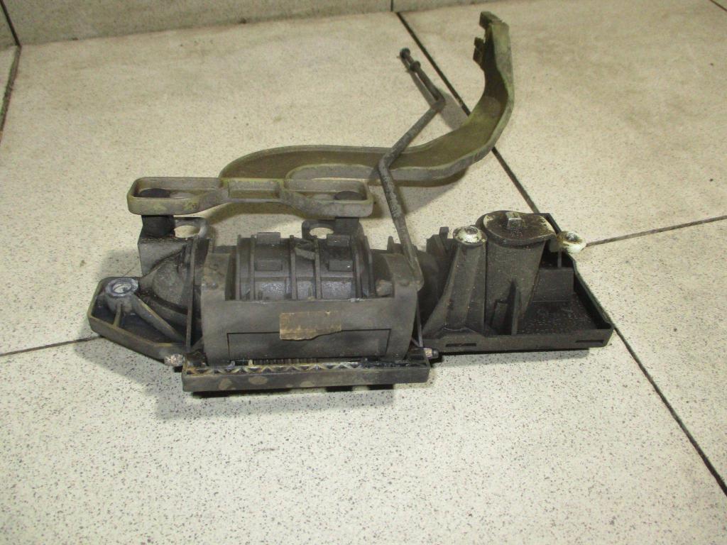 Ручка двери передней наружная левая, 500 рублей, Пермь