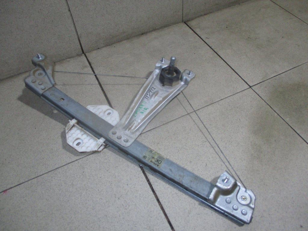 Стеклоподъемник механический задний правый, 500 рублей, Пермь