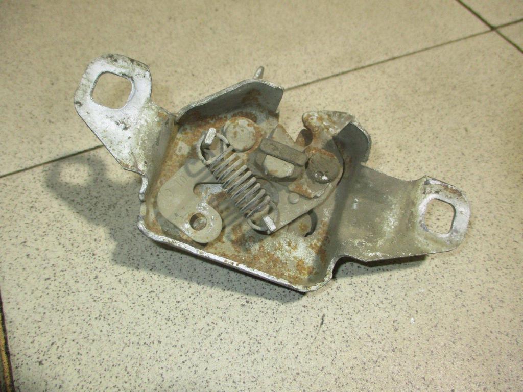 Замок капота, 550 рублей, Пермь