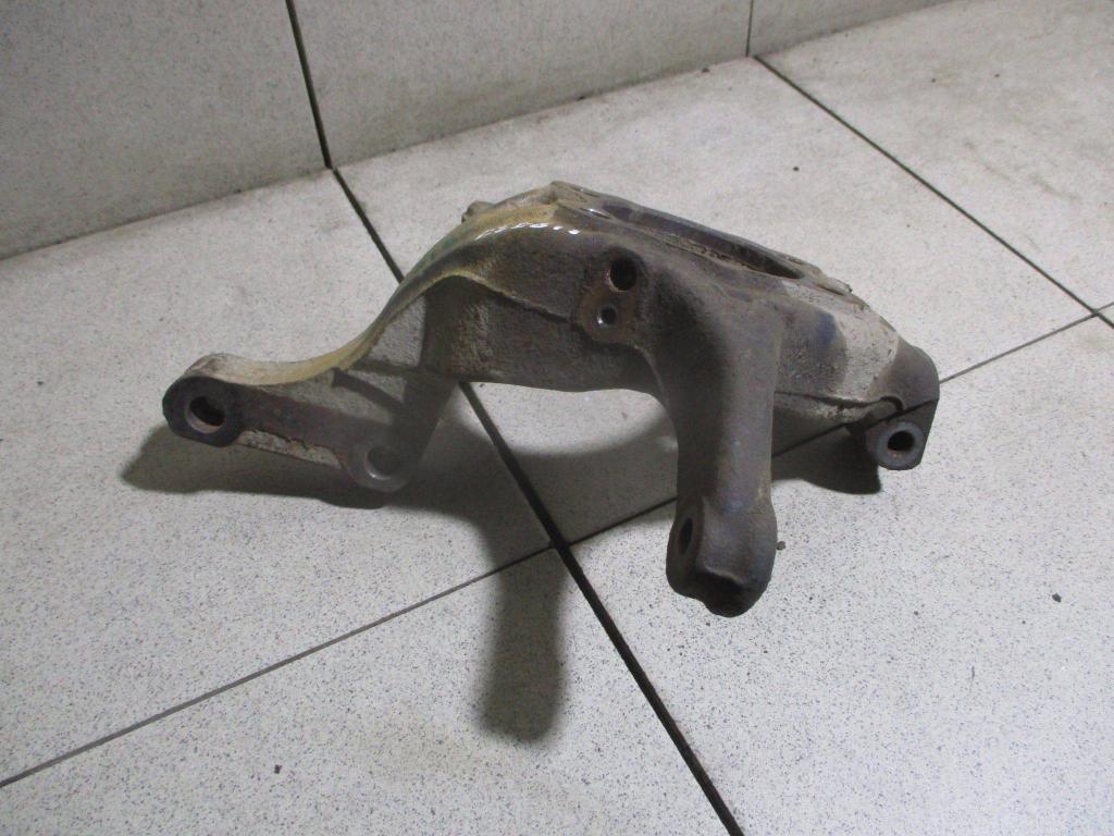 Кулак поворотный передний правый, 3000 рублей, Пермь