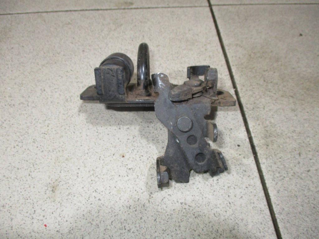 Ответная часть замка багажника, 700 рублей, Пермь