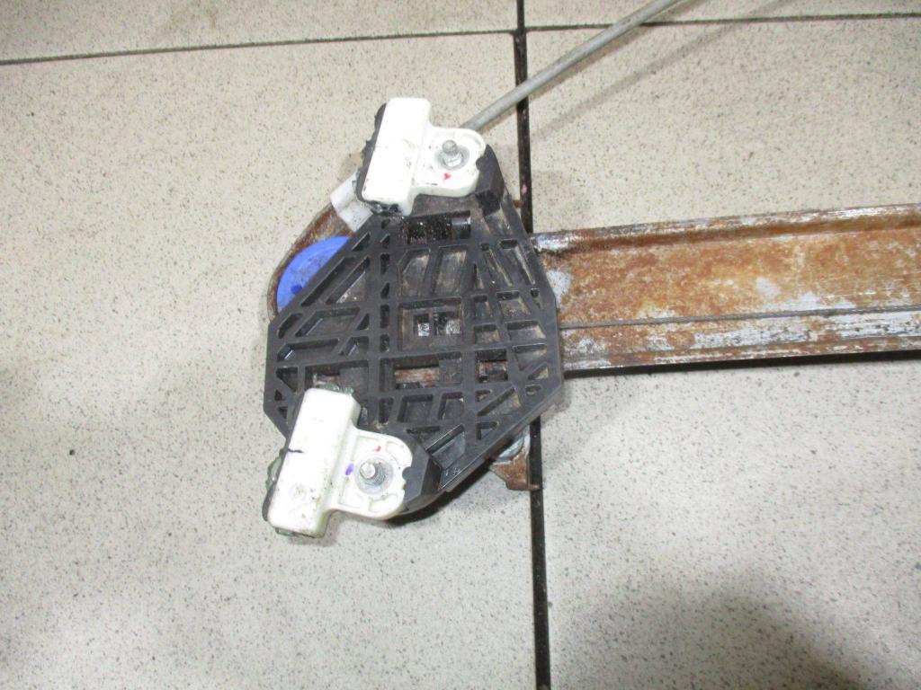 Стеклоподъемник передний правый, 1000 рублей, Пермь