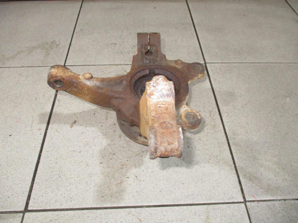 Кулак поворотный передний правый, 3500 рублей, Пермь