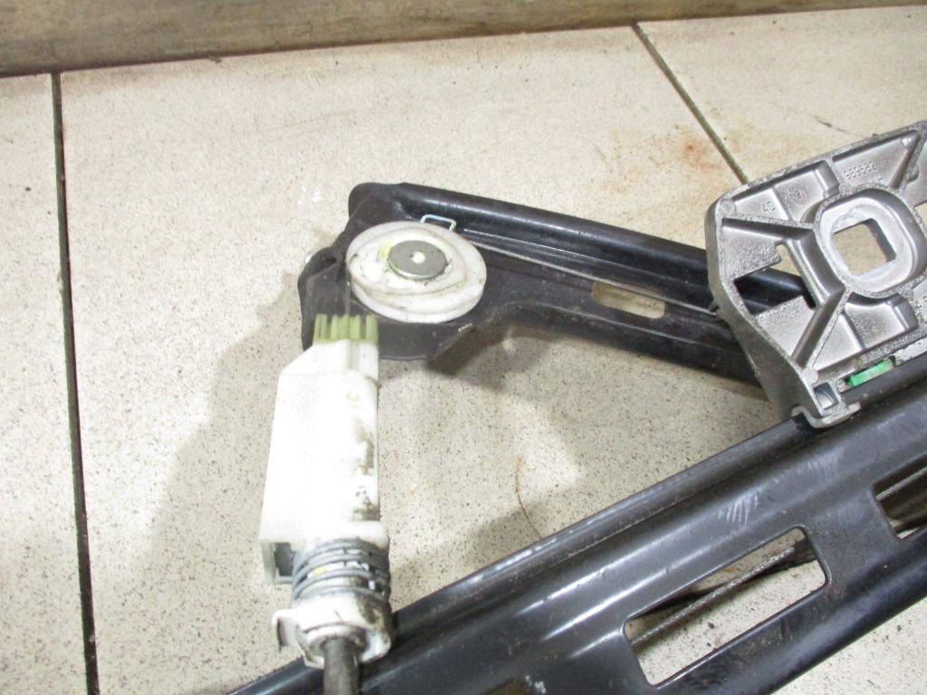 Стеклоподъемник передний левый, 3000 рублей, Пермь