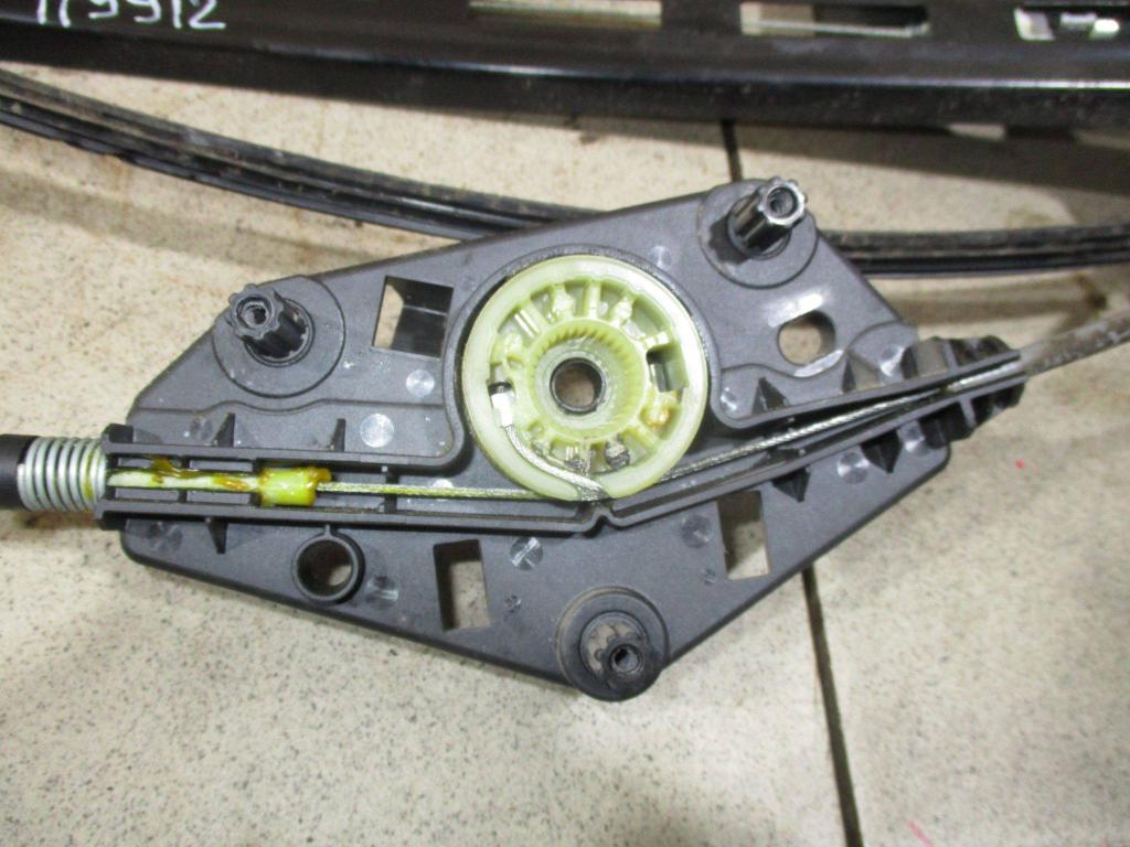 Стеклоподъемник задний левый, 1500 рублей, Пермь