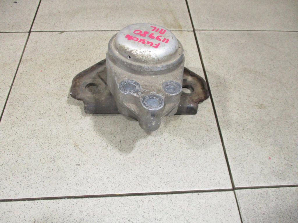 Опора двигателя правая, 2100 рублей, Пермь