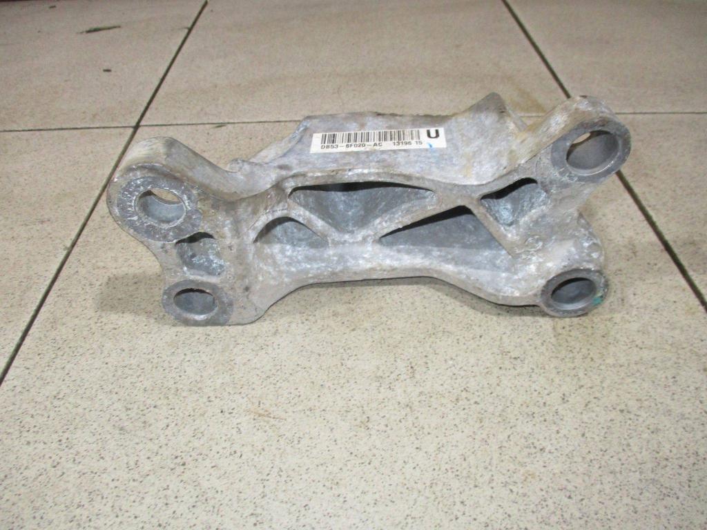 Кронштейн двигателя левый, 3000 рублей, Пермь