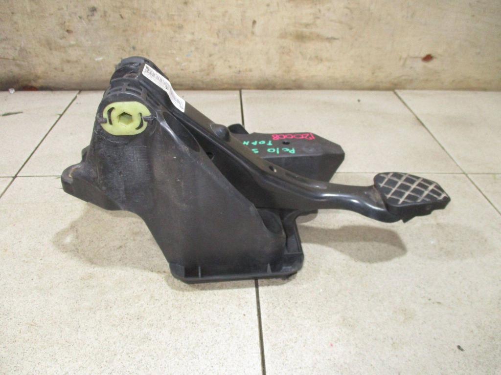 Педаль тормоза, 500 рублей, Пермь