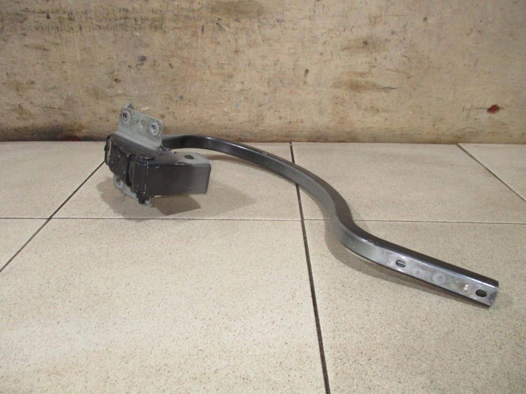 Петля крышки багажника, 1500 рублей, Пермь