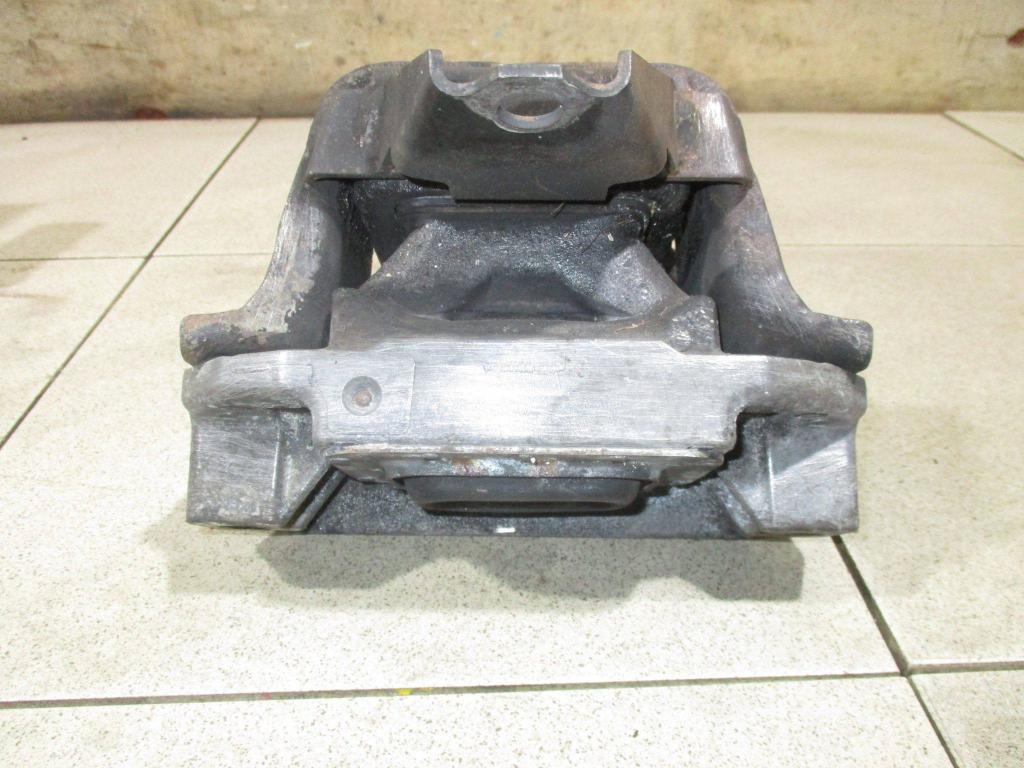 Опора двигателя правая, 7000 рублей, Пермь