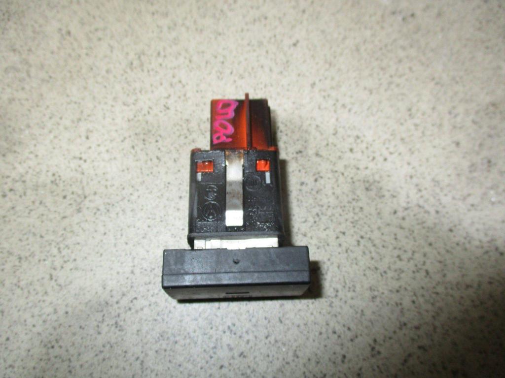 Кнопка обогрева заднего стекла, 500 рублей, Пермь