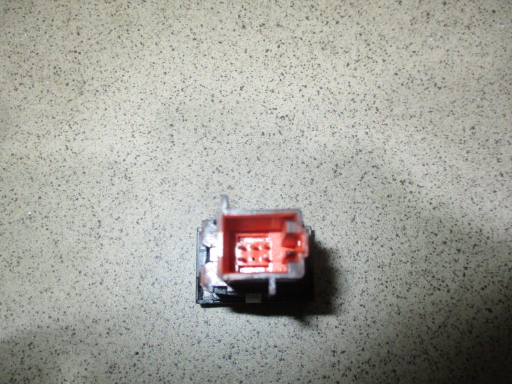 Кнопка обогрева заднего стекла, 500 рублей, Пермь