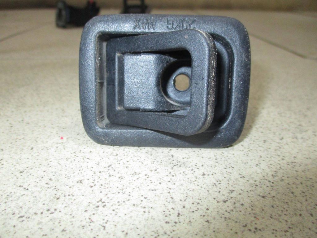 Крючок крепежный, 500 рублей, Пермь