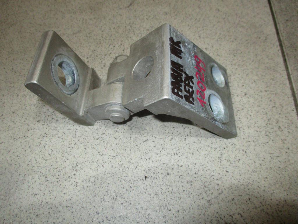 Петля двери, 500 рублей, Пермь