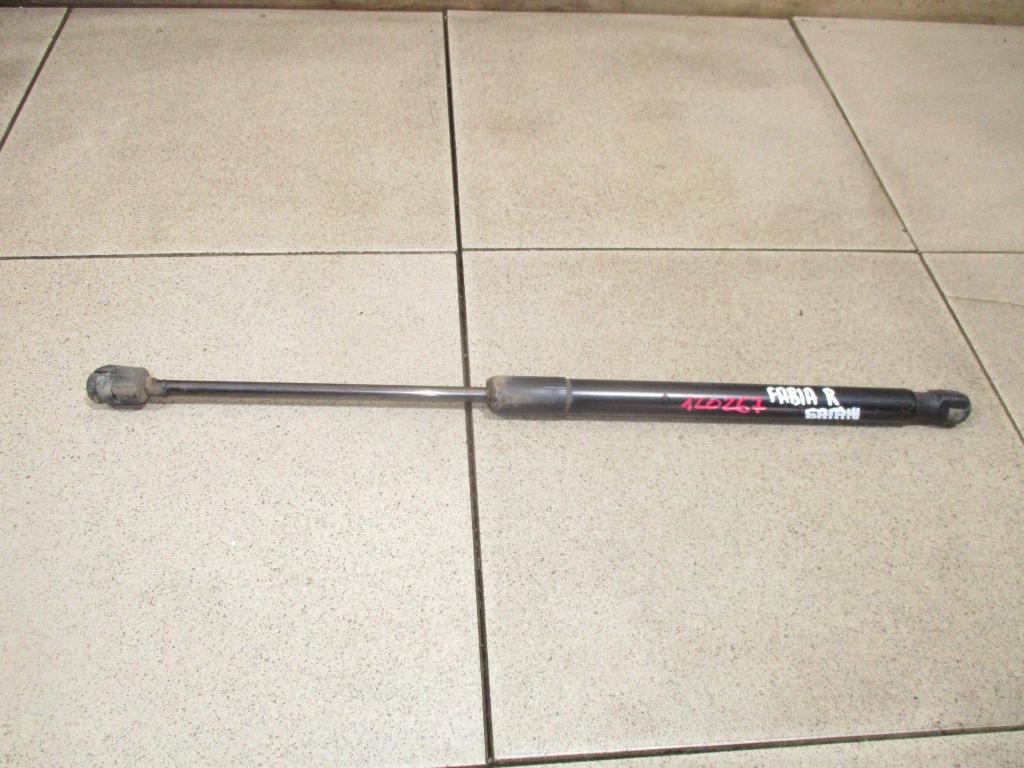 Амортизатор двери багажника, 500 рублей, Пермь