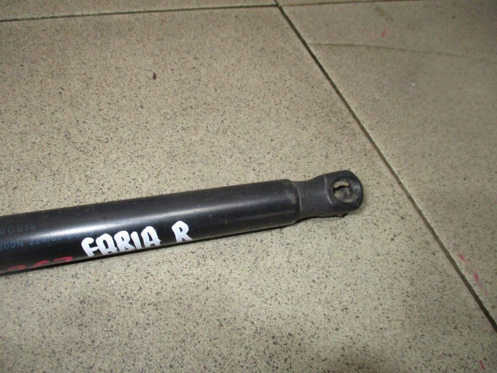 Амортизатор двери багажника, 500 рублей, Пермь