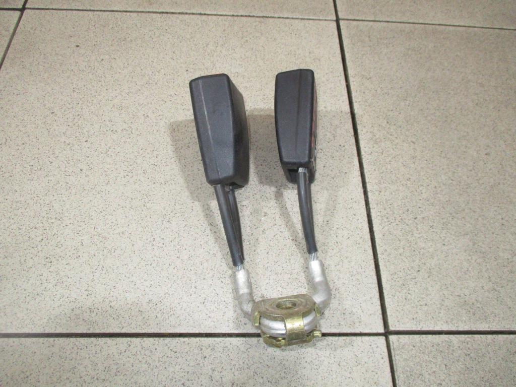 Ответная часть ремня безопасности, 500 рублей, Пермь