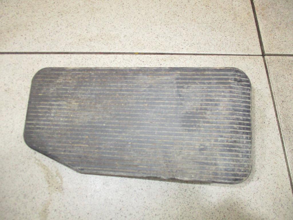 Накладка декоративная, 1000 рублей, Пермь