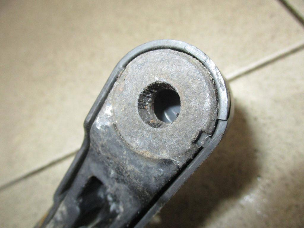 Поводок стеклоочистителя передний правый, 500 рублей, Пермь