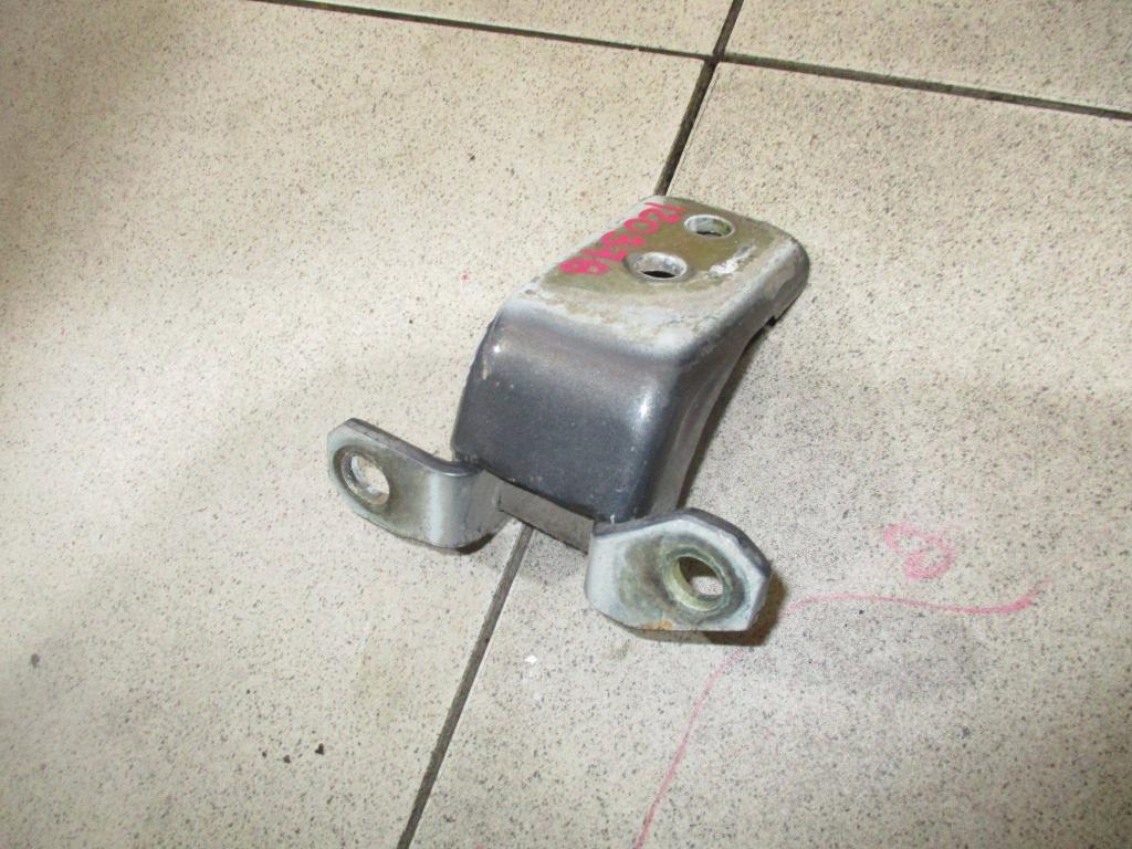 Петля двери передней правой верхняя, 500 рублей, Пермь