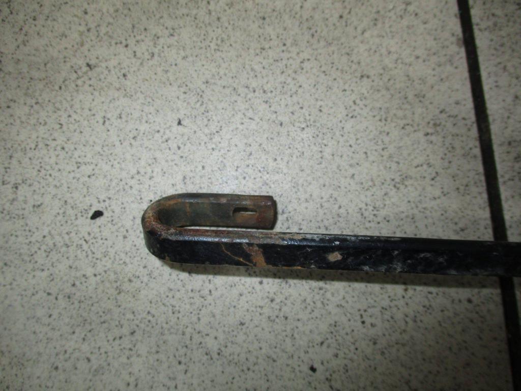 Поводок стеклоочистителя передний правый, 1500 рублей, Пермь