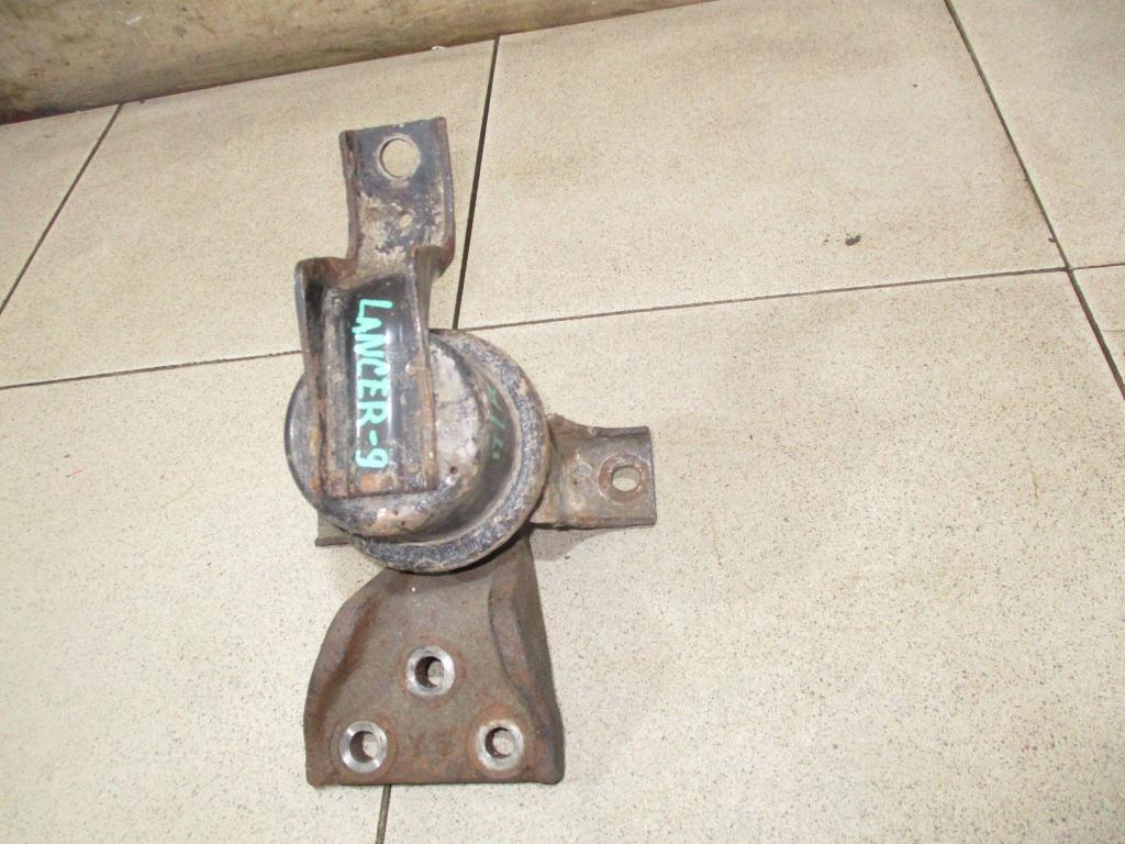 Опора двигателя правая, 2100 рублей, Пермь