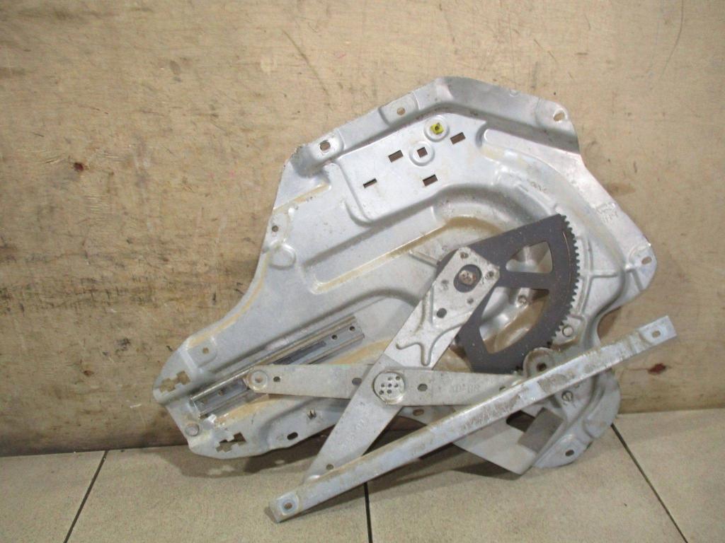 Стеклоподъемник задний правый, 900 рублей, Пермь