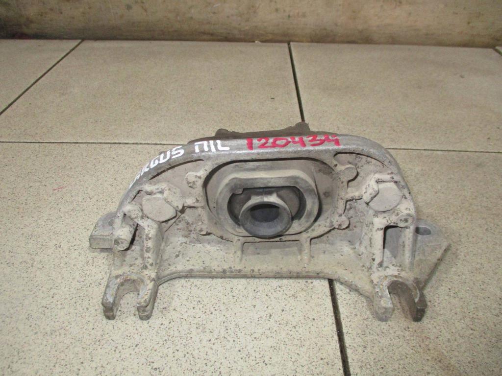 Опора КПП левая, 1500 рублей, Пермь