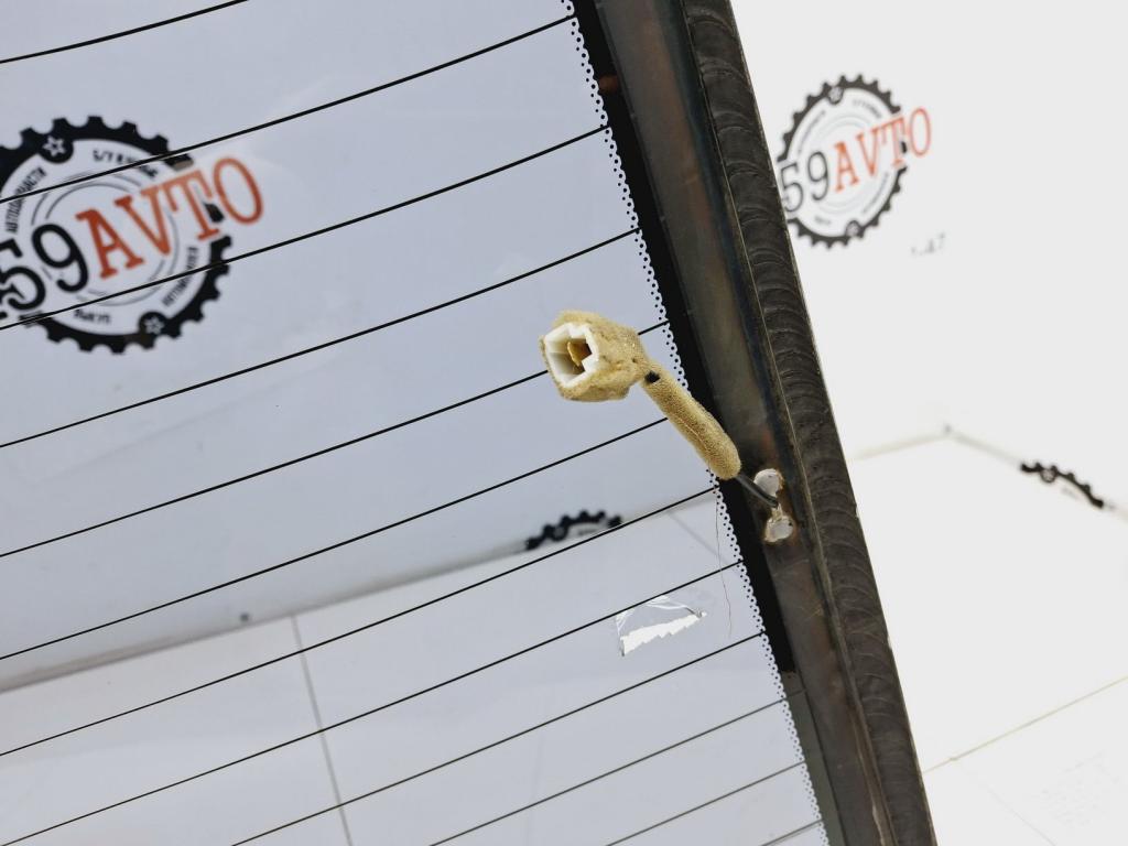 Стекло заднее, 2500 рублей, Пермь