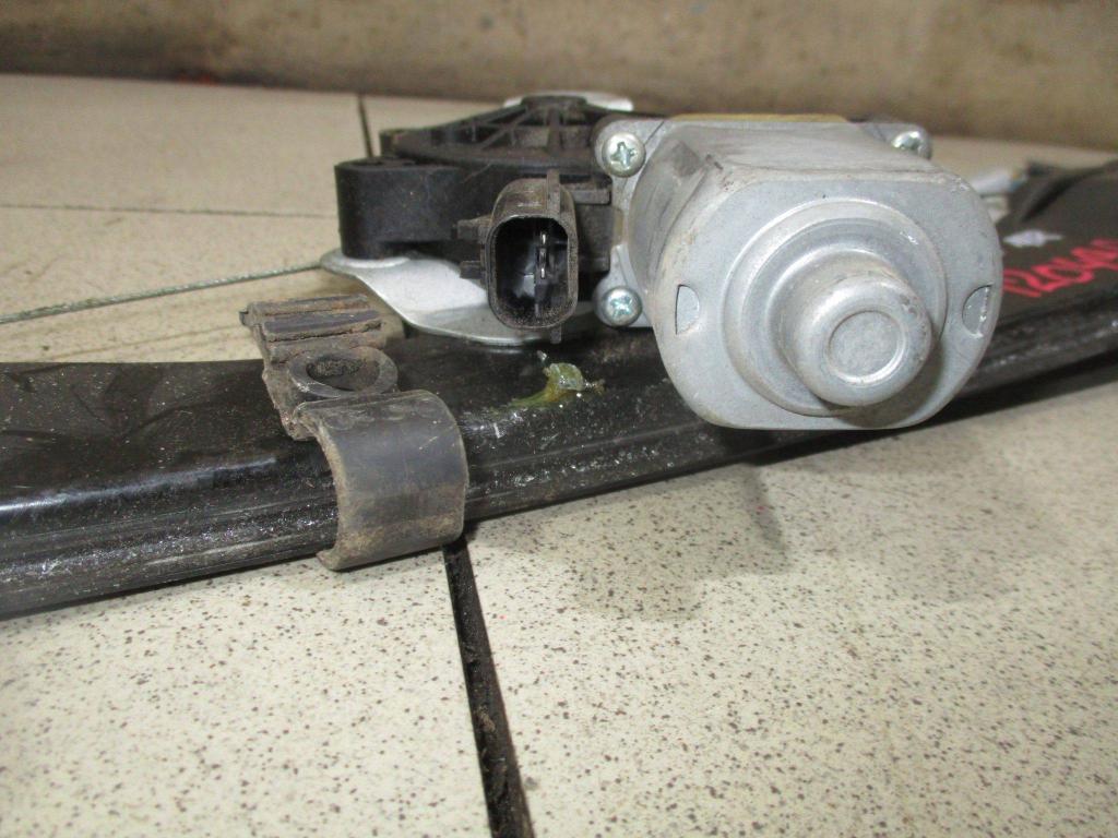 Стеклоподъемник передний правый, 2000 рублей, Пермь