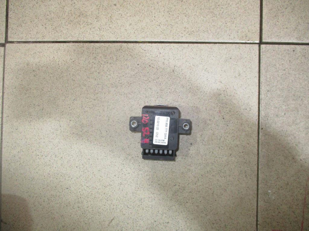 Кнопка регулировки сиденья, 2500 рублей, Пермь