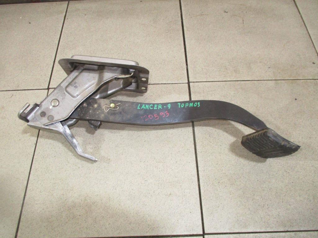 Педаль тормоза, 500 рублей, Пермь