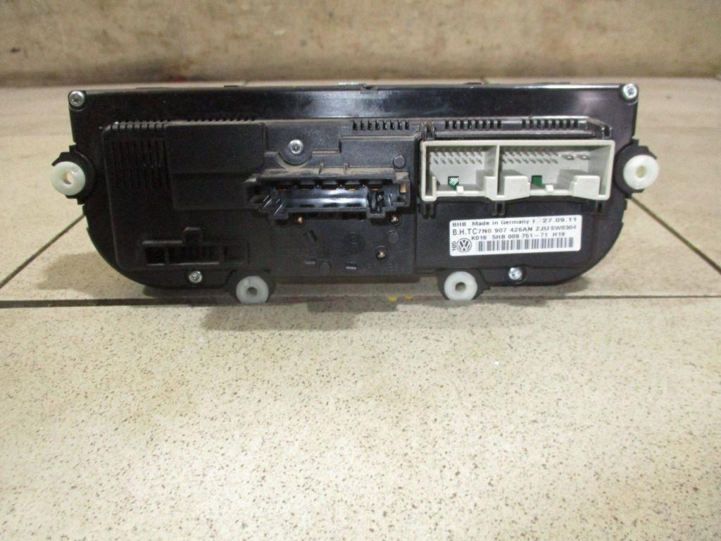 Блок управления климатической установкой, 2000 рублей, Пермь