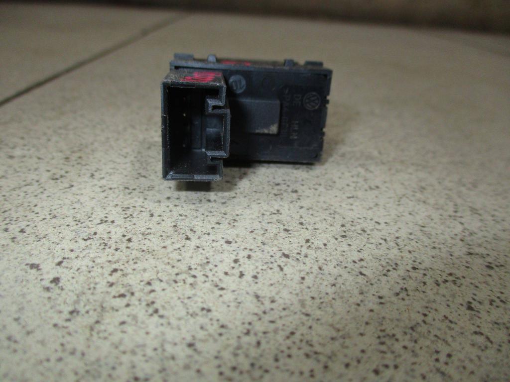 Кнопка стеклоподъемника, 500 рублей, Пермь