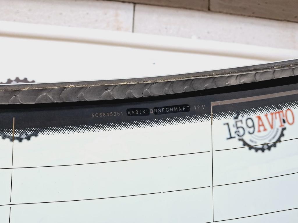 Стекло заднее, 5000 рублей, Пермь