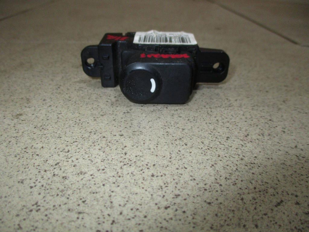 Кнопка стеклоподъемника, 500 рублей, Пермь