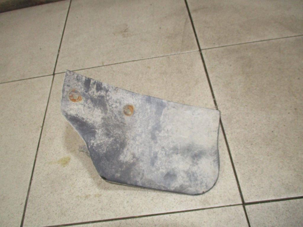 Брызговик задний левый, 500 рублей, Пермь