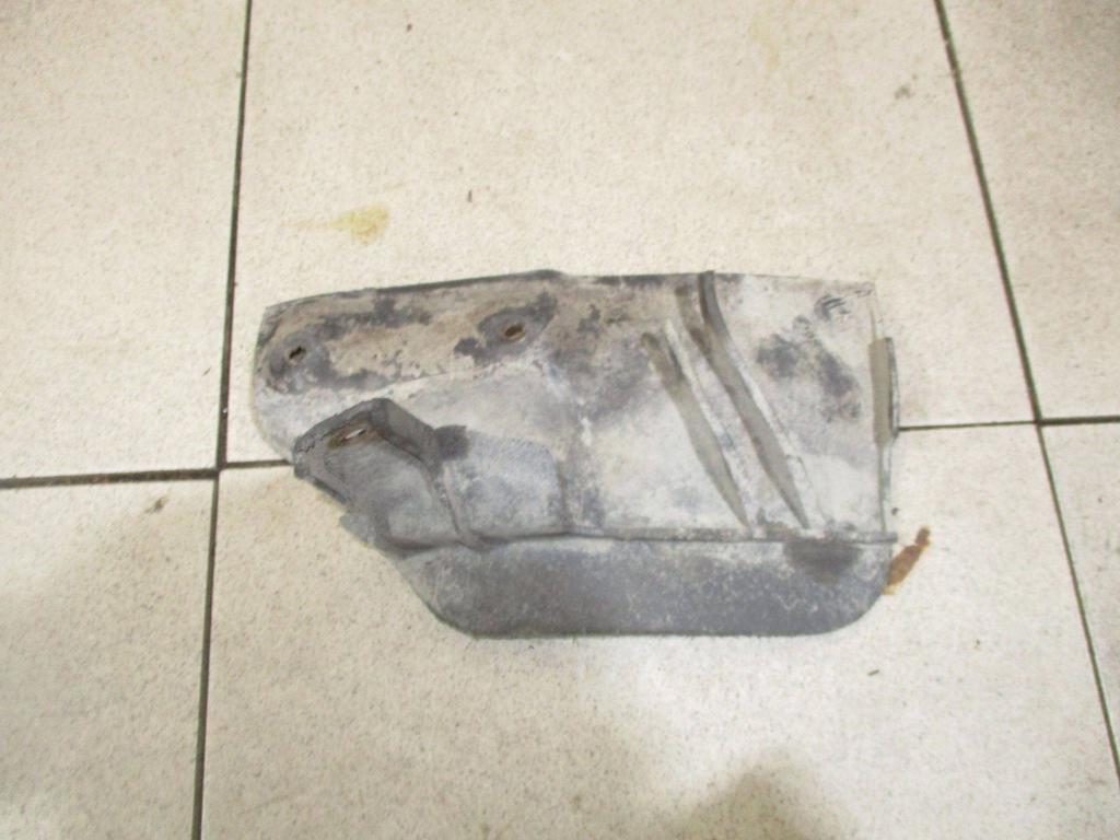 Брызговик задний правый, 500 рублей, Пермь