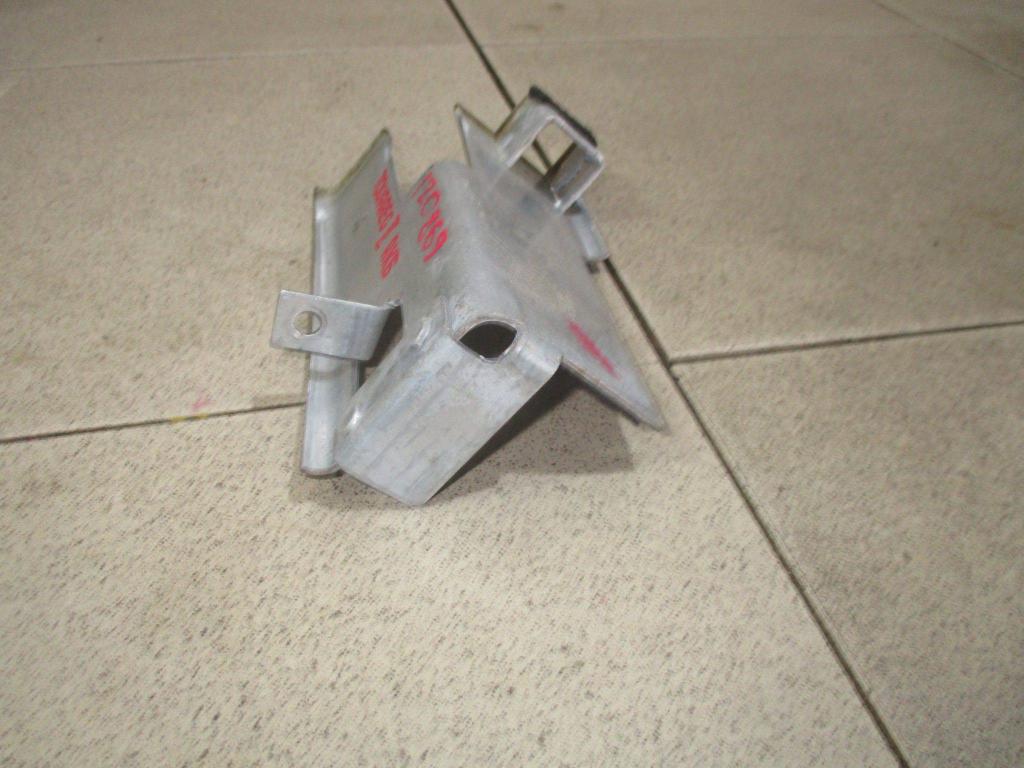 Крепление аккумулятора, 1200 рублей, Пермь