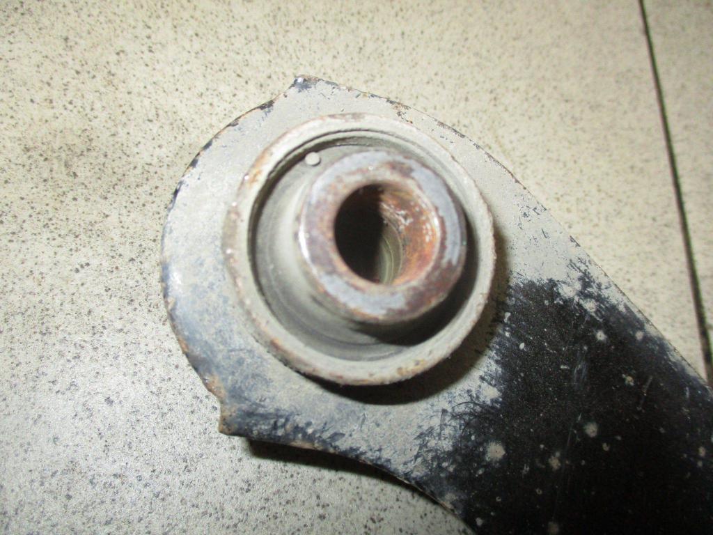 Рычаг задний верхний, 1000 рублей, Пермь